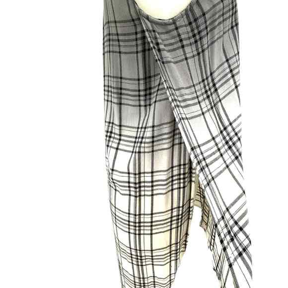 Miss Me Shirt Dress Small Gray Embroidered Ombre Boho Flannel High Low Tunic - Picture 9 of 10